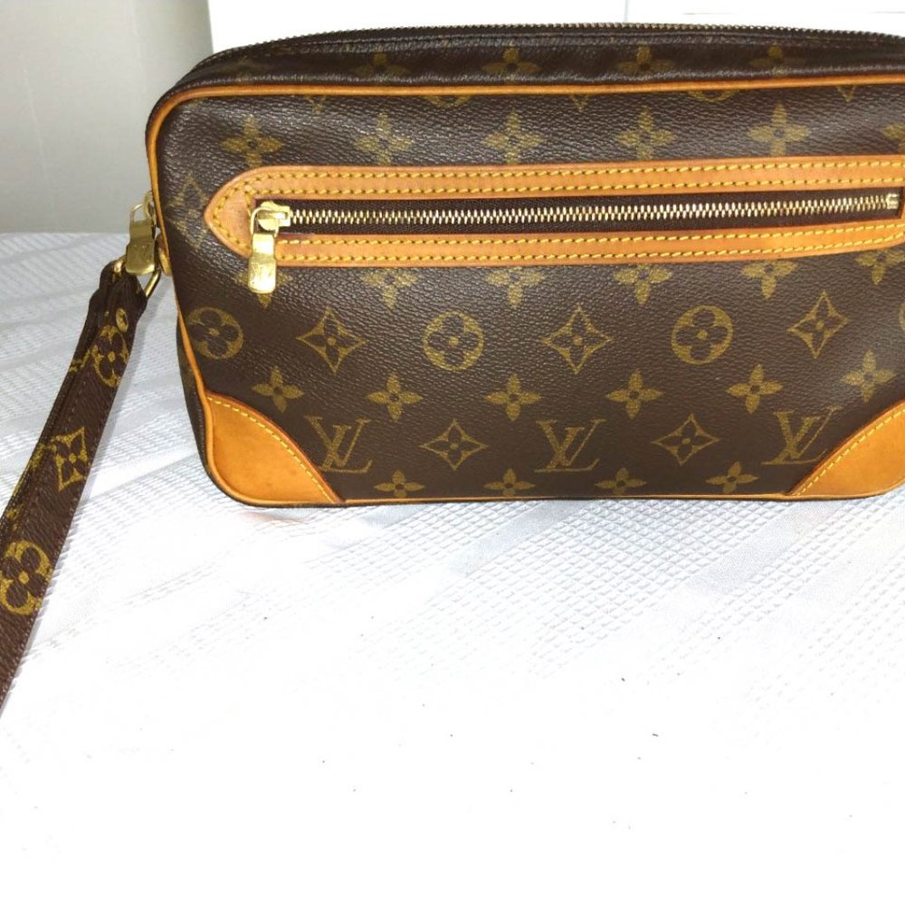 Louis Vuitton Brown Monogram Canvas Wristlet with Tan Accents - Picture 11 of 15